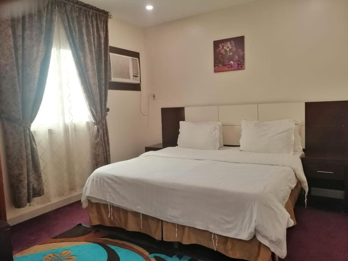 Loaloat Al Khobar 2 Furnished Units Aparthotel Esterno foto