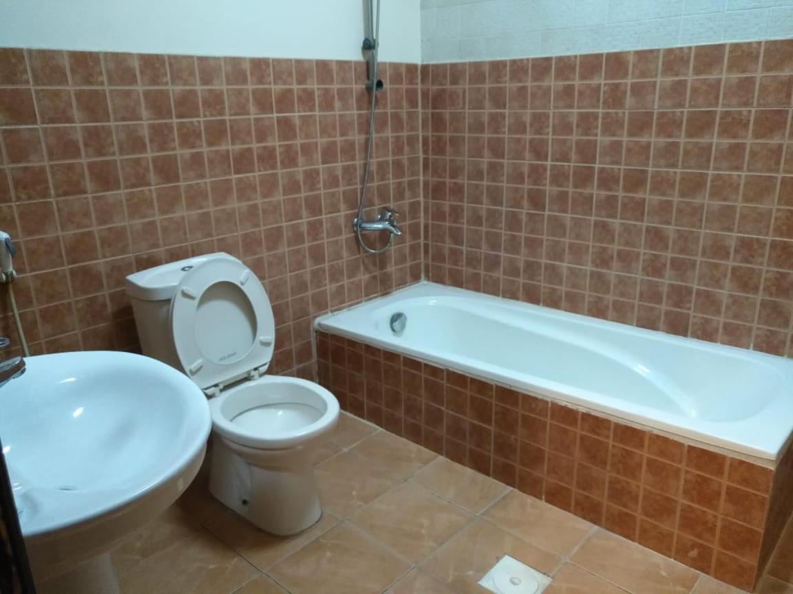 Loaloat Al Khobar 2 Furnished Units Aparthotel Esterno foto
